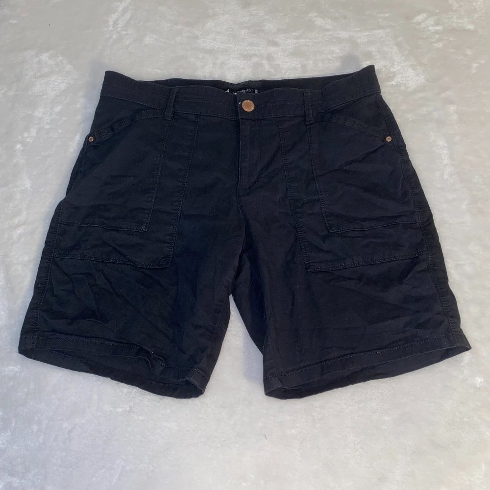 Lee Midrise Black 1889 Shorts 10 Petite EUC
